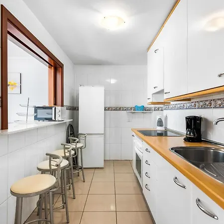 Seres 212 * لوس كريستيانوس