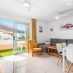 Seres 212 Apartment *